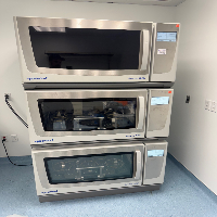 Eppendorf Innova S44i Refrigerated Triple Stack Incubator Shaker image 0